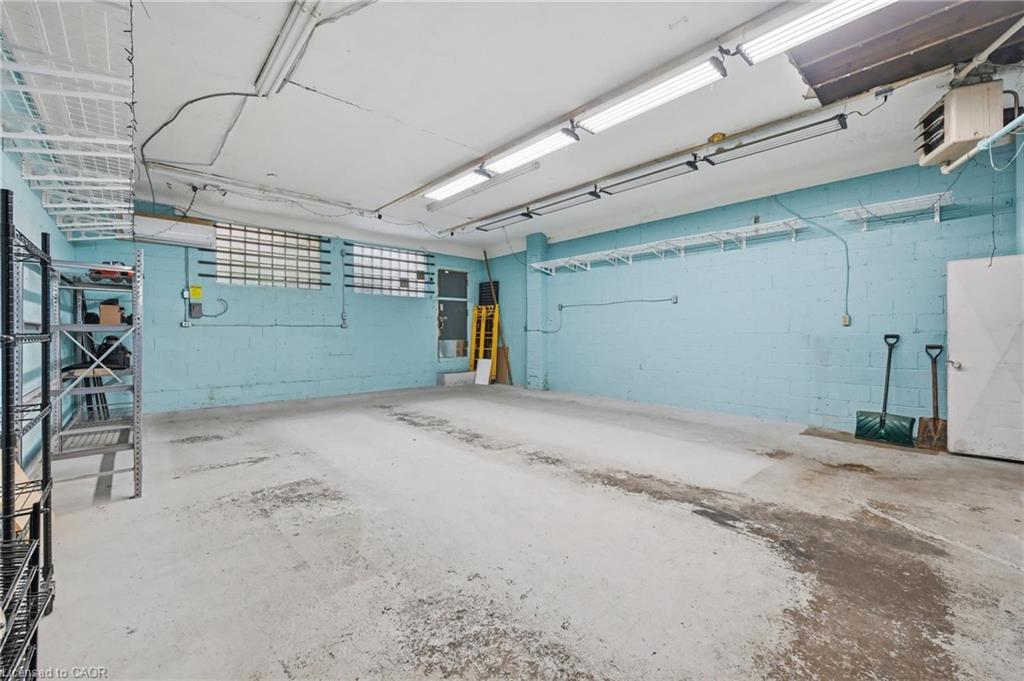259 Cannon Street E Property Photo 14