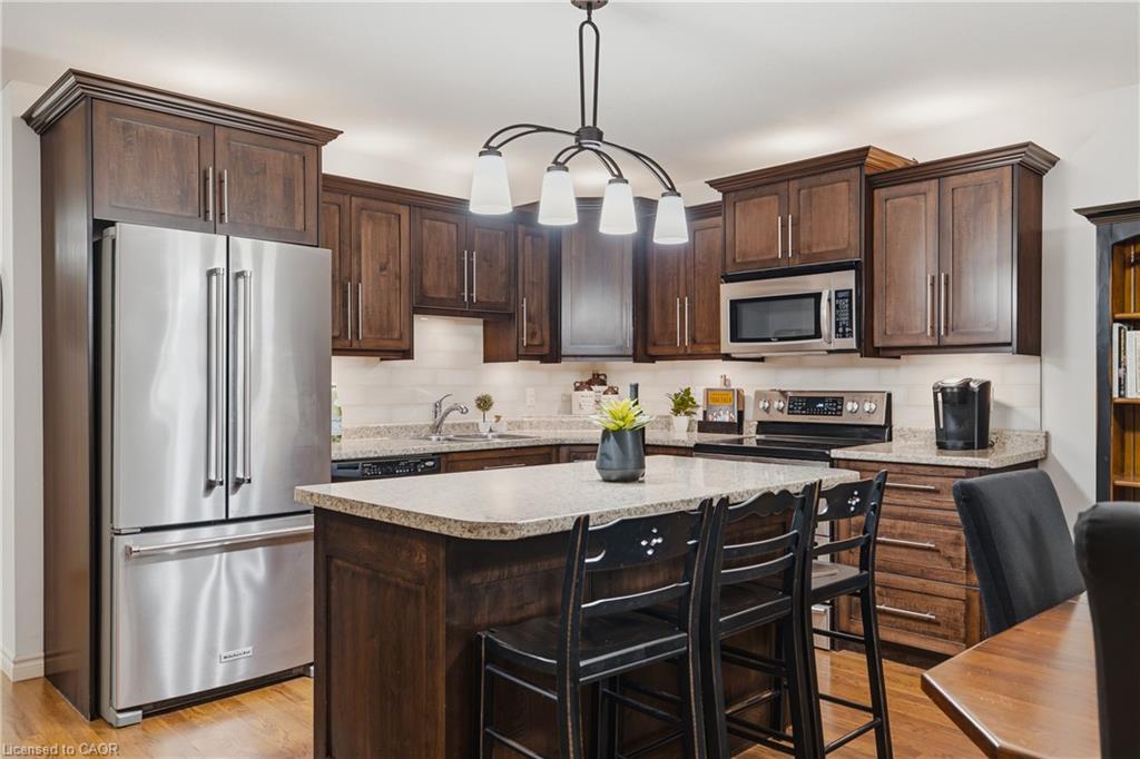 115 Milton Seiler Crescent Property Photo 12