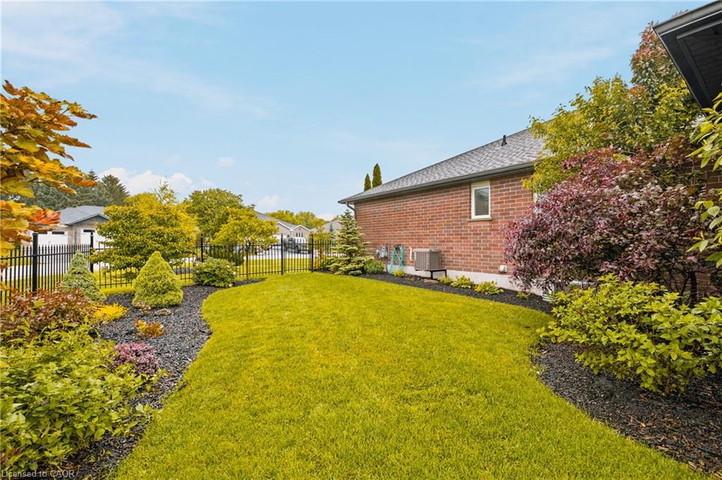 115 Milton Seiler Crescent Property Photo 40