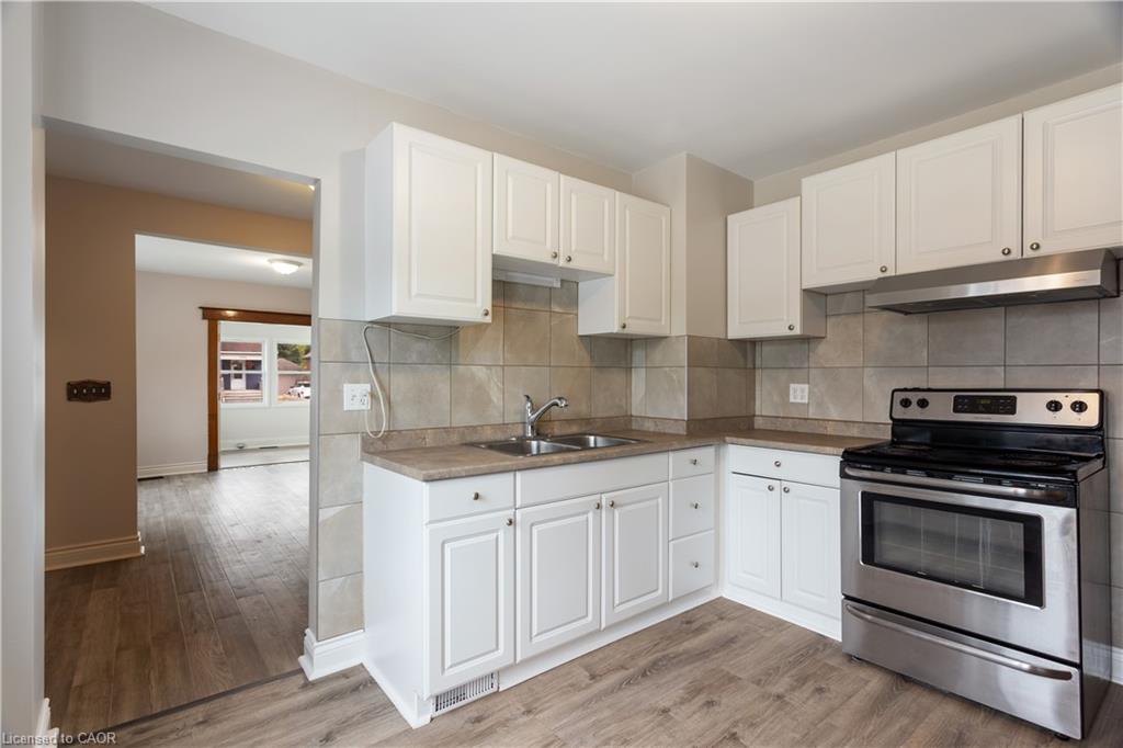 5155 Bridge Street Property Photo 12