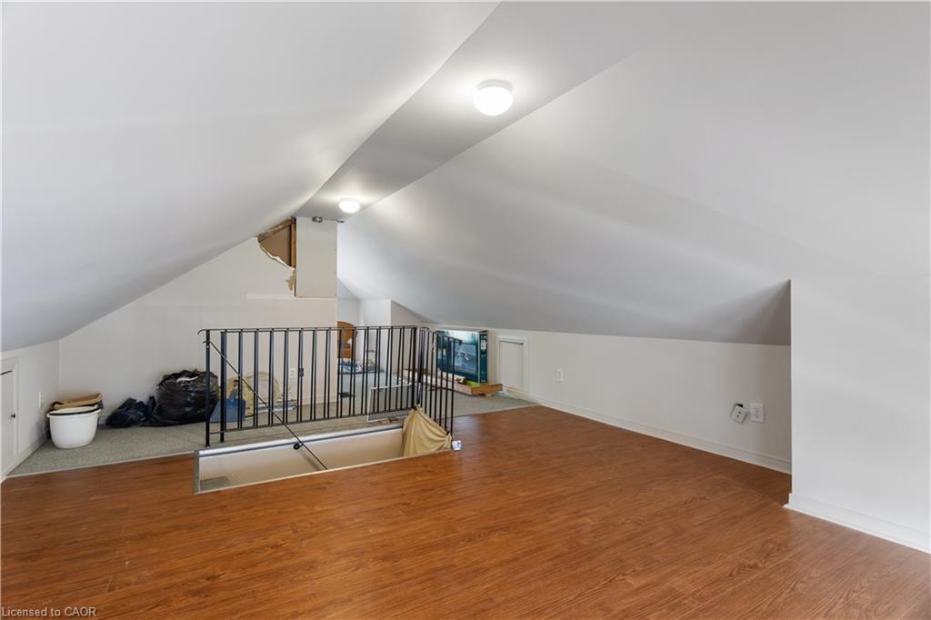 5155 Bridge Street Property Photo 34