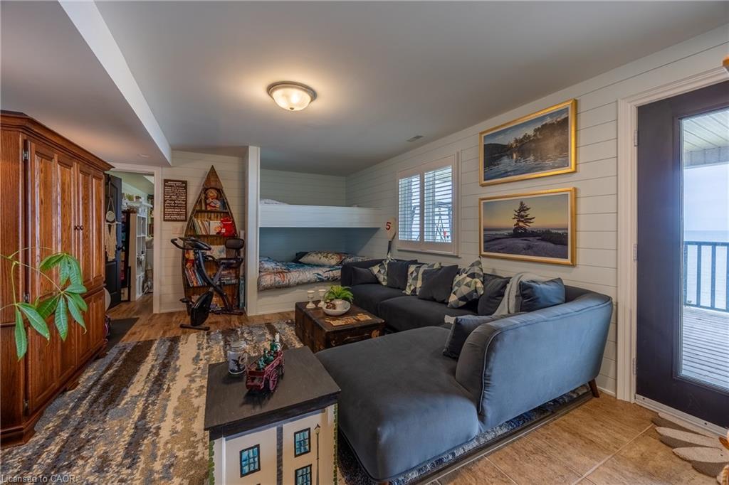 140 Brown Street Property Photo 27