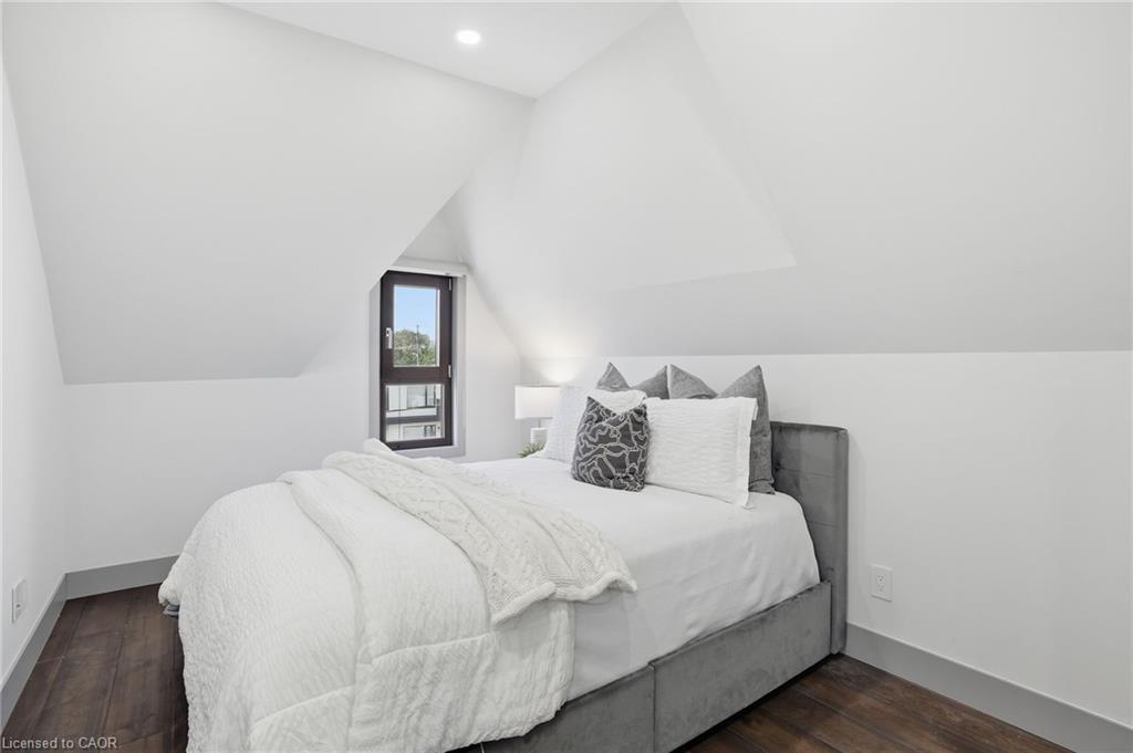 357b Melrose Street Property Photo 26