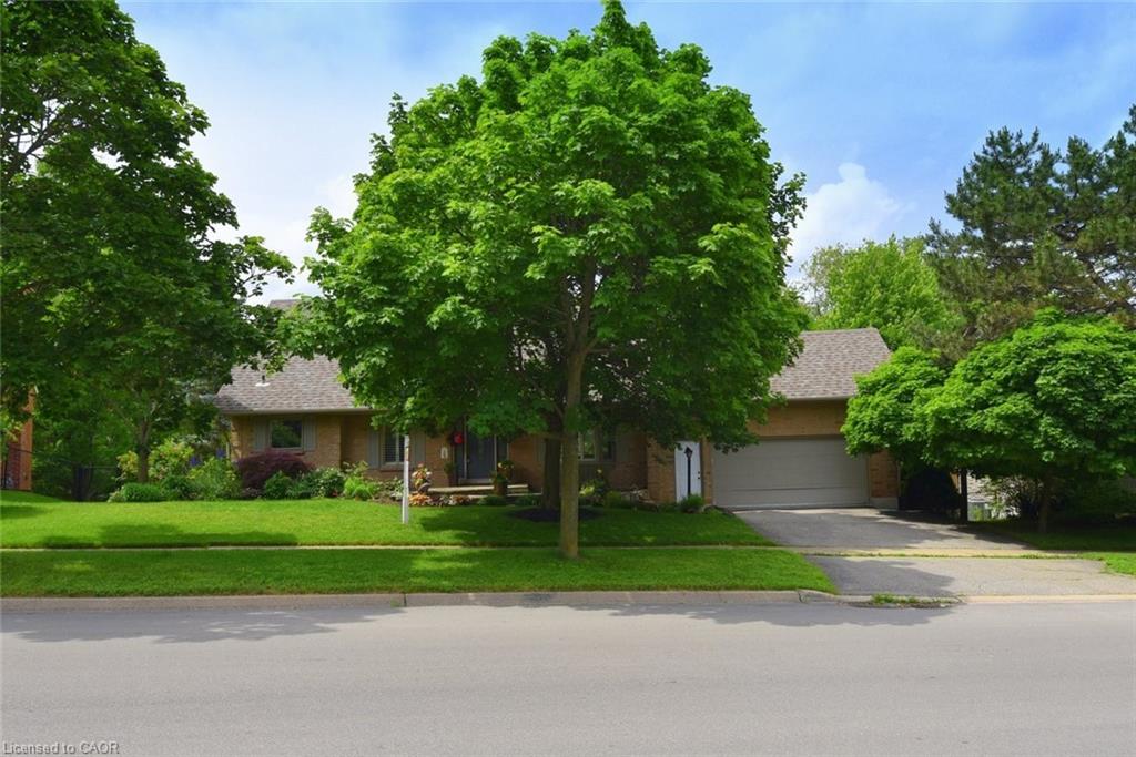 34 Howard Boulevard Property Photo 2