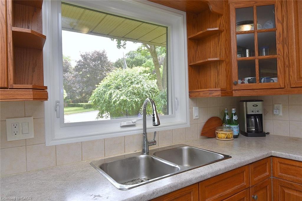 34 Howard Boulevard Property Photo 20