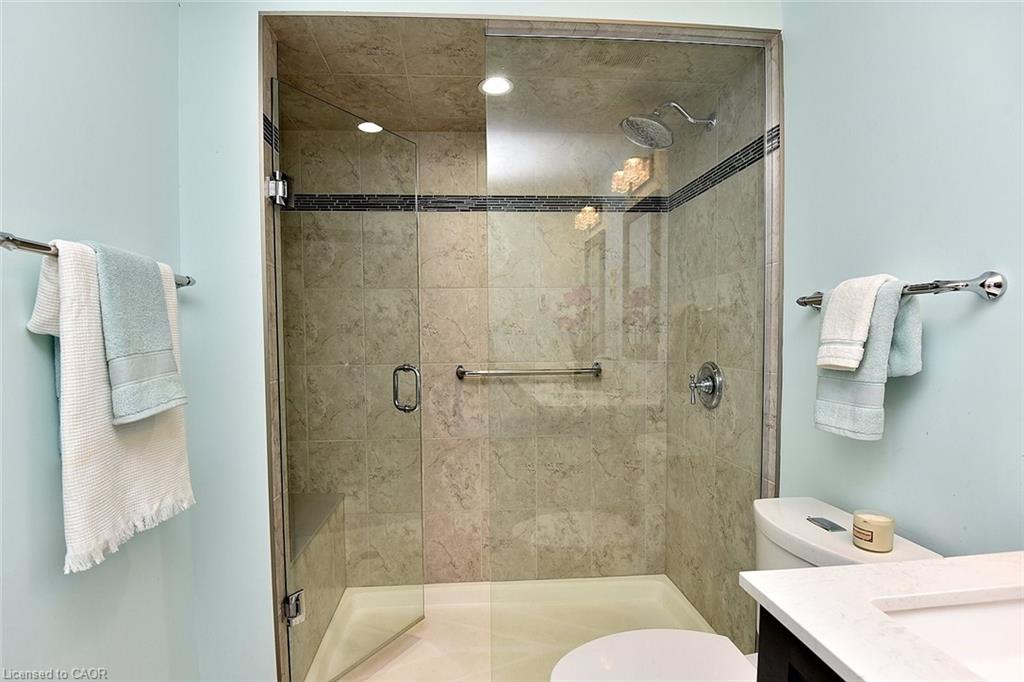 34 Howard Boulevard Property Photo 32
