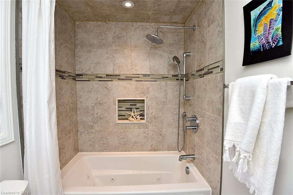 34 Howard Boulevard Property Photo 37