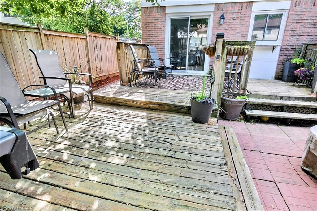 541 Parkview Crescent Property Photo 19
