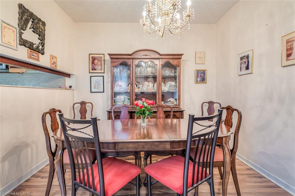 41 Springhurst Avenue Property Photo 7