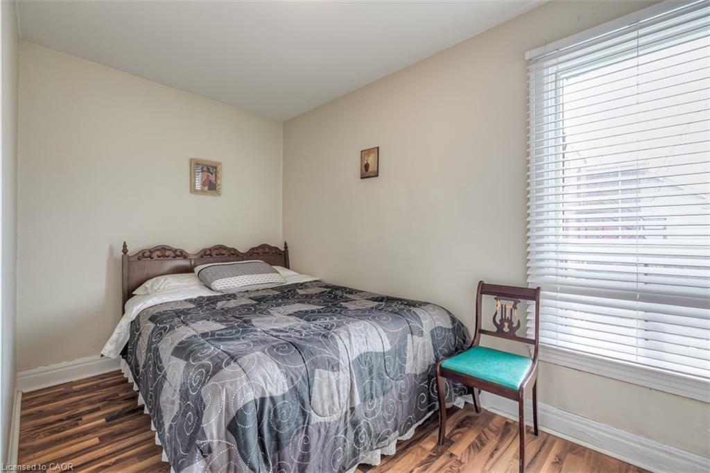41 Springhurst Avenue Property Photo 16