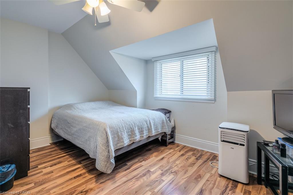 41 Springhurst Avenue Property Photo 26