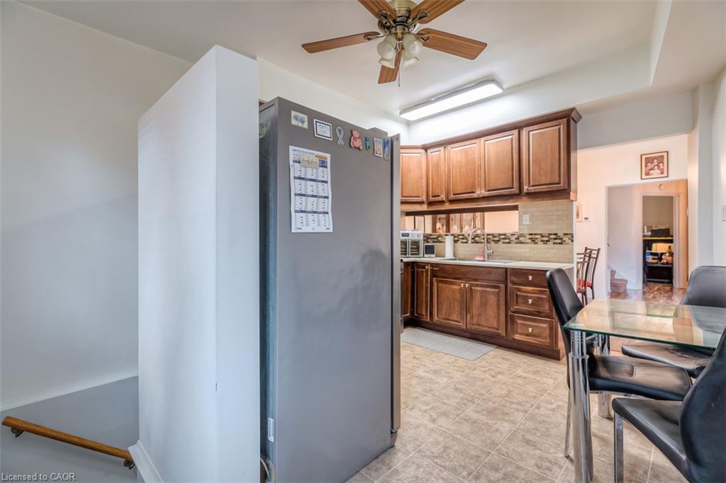 41 Springhurst Avenue Property Photo 30