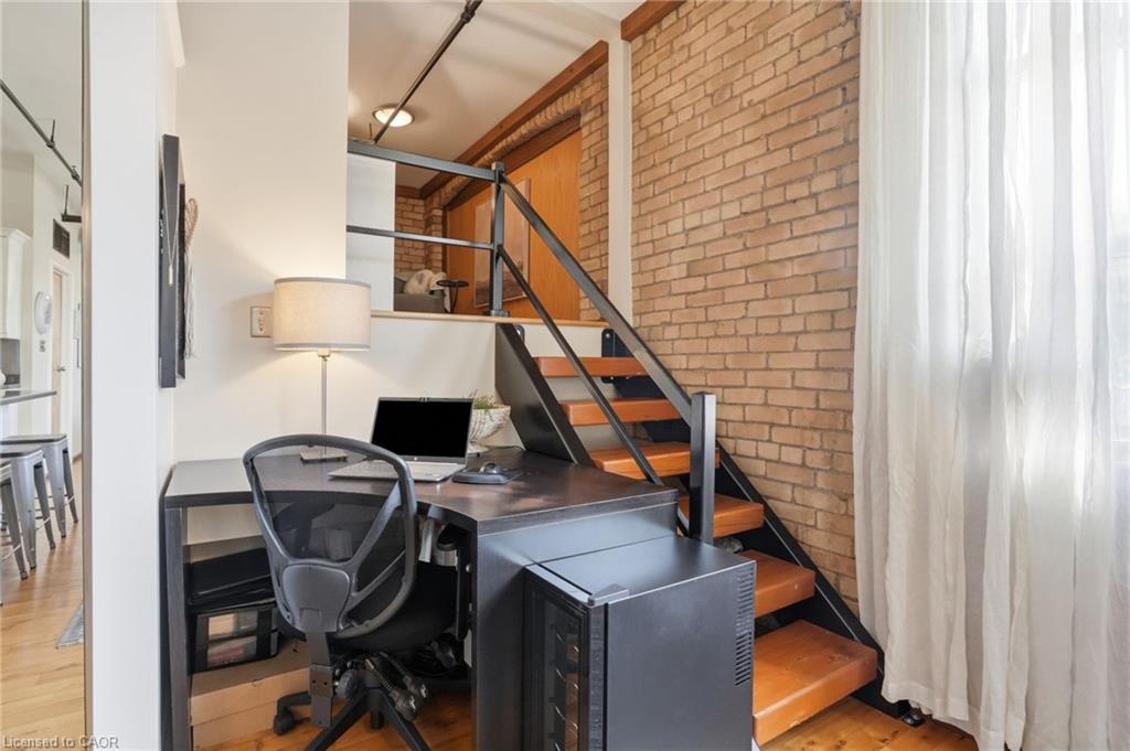21-36 Margaret Street Property Photo 17