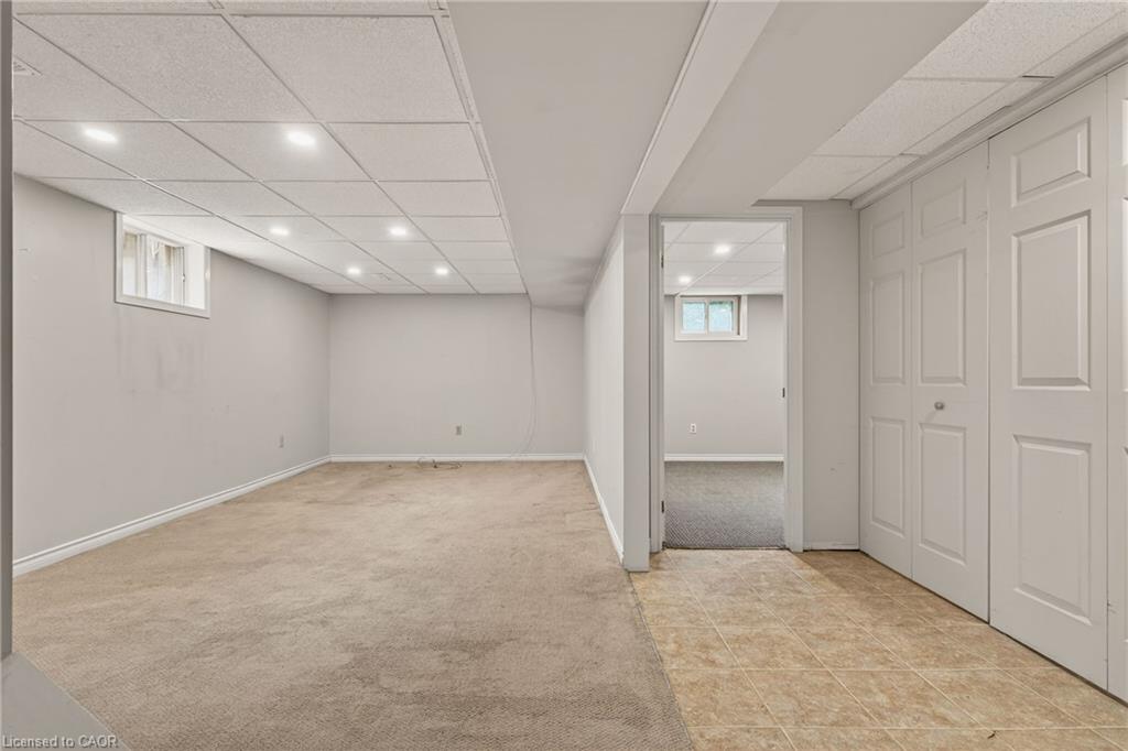 148 Huxley Avenue S Property Photo 31