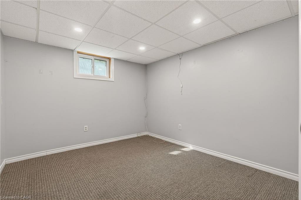 148 Huxley Avenue S Property Photo 32