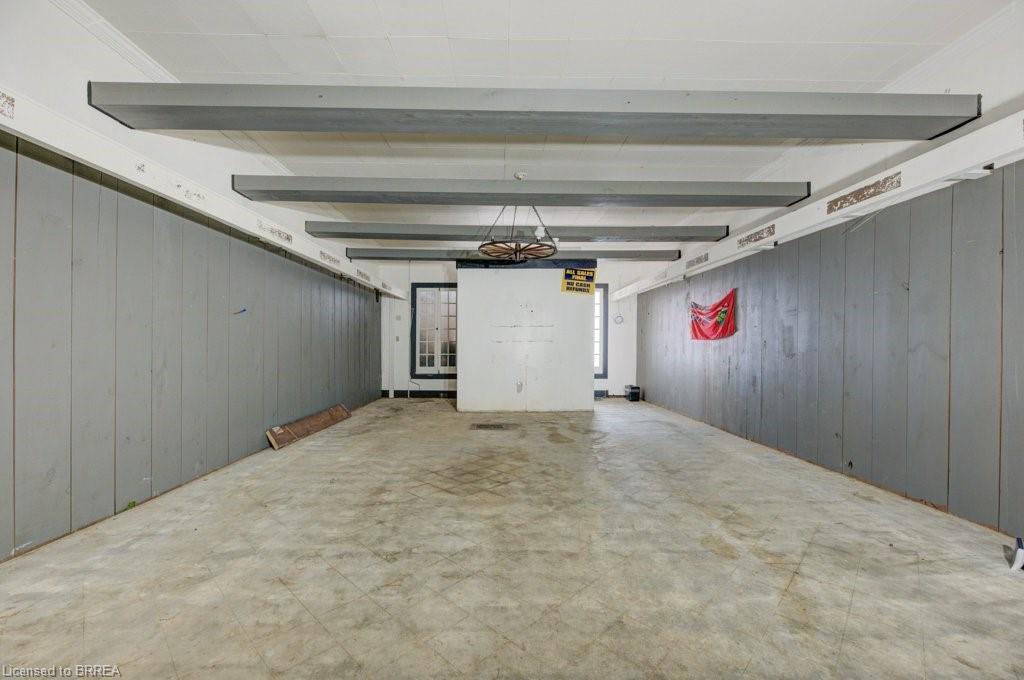 36 Norfolk Street S Property Photo 2