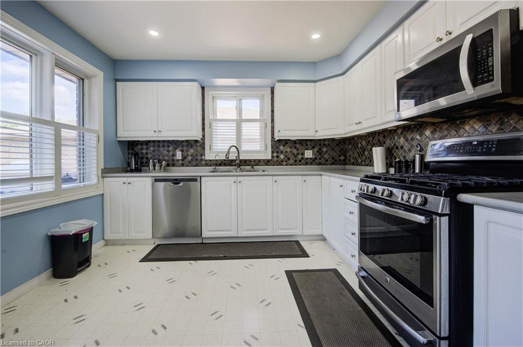 258 Saginaw Parkway Property Photo 11
