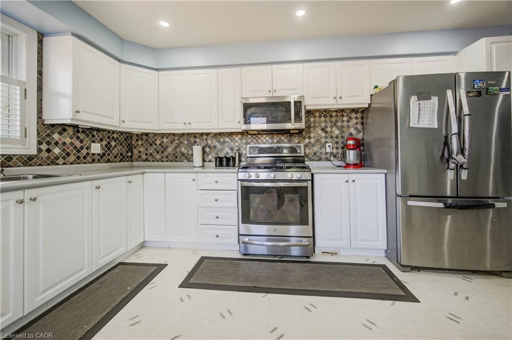 258 Saginaw Parkway Property Photo 13