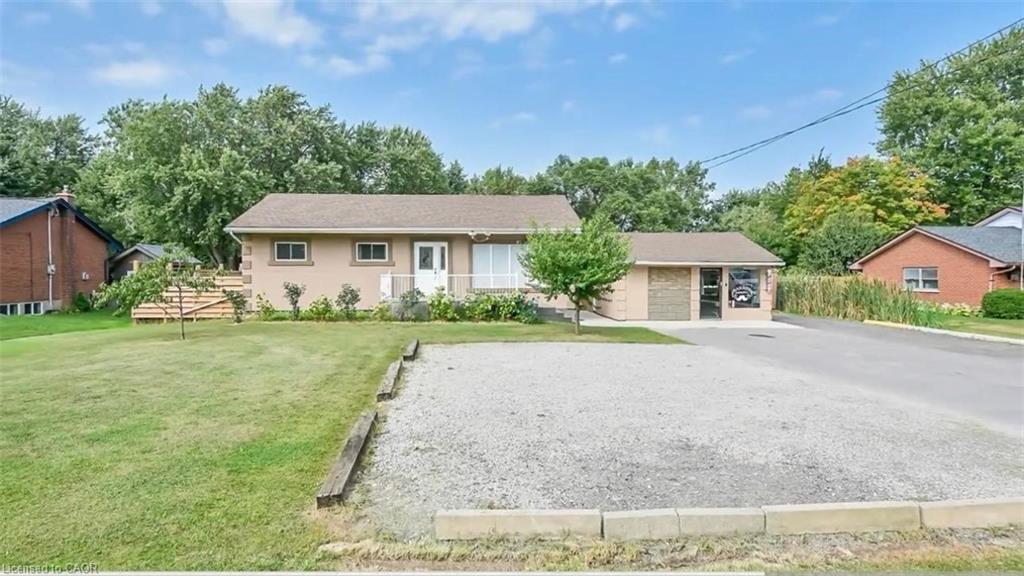 6540 Twenty Road E Property Photo 2