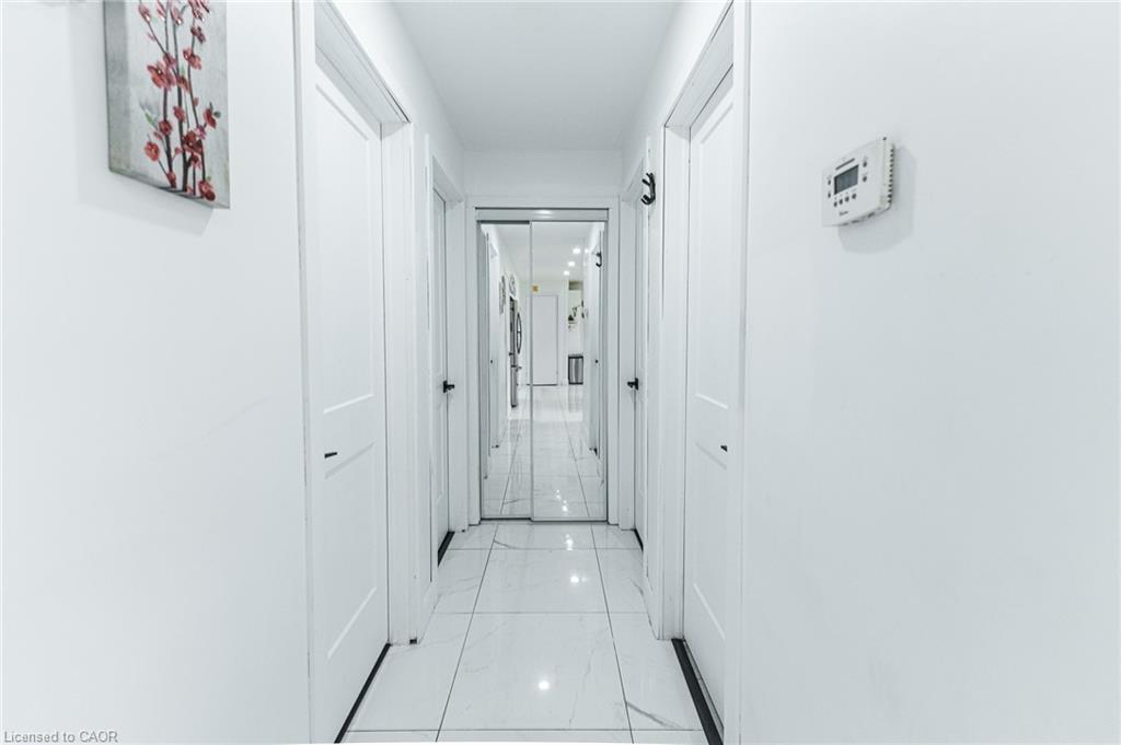 6540 Twenty Road E Property Photo 15