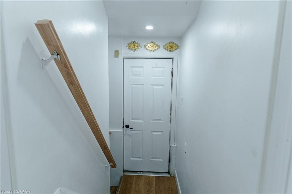 6540 Twenty Road E Property Photo 28