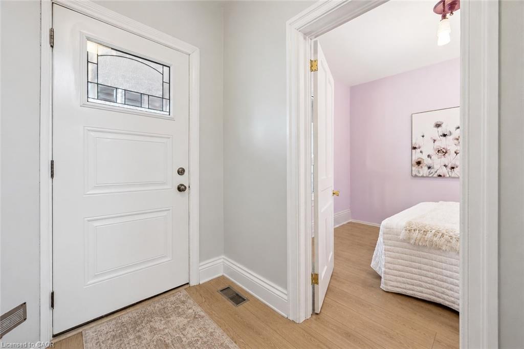 178 York Road Property Photo 11