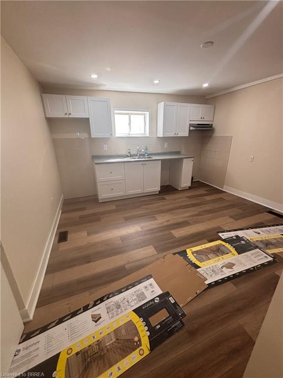 130 King Street Property Photo 5