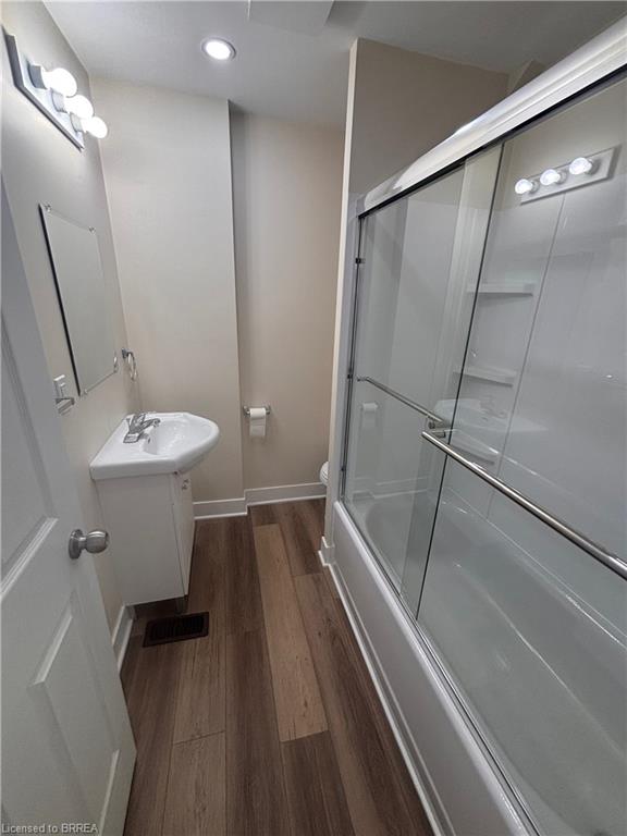 130 King Street Property Photo 6