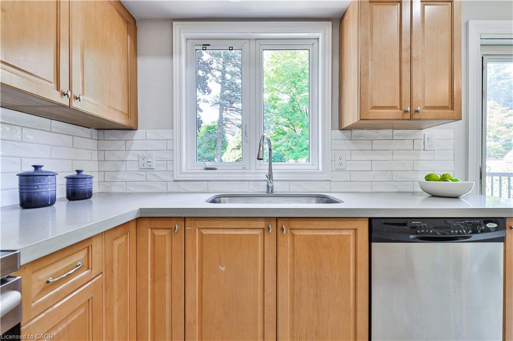 2255 Bethnal Green Road Property Photo 14