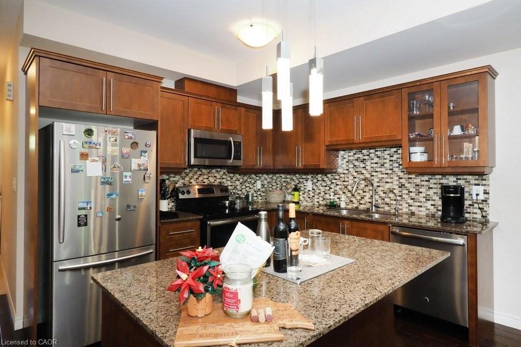 18 Robert Peel Road Property Photo 13