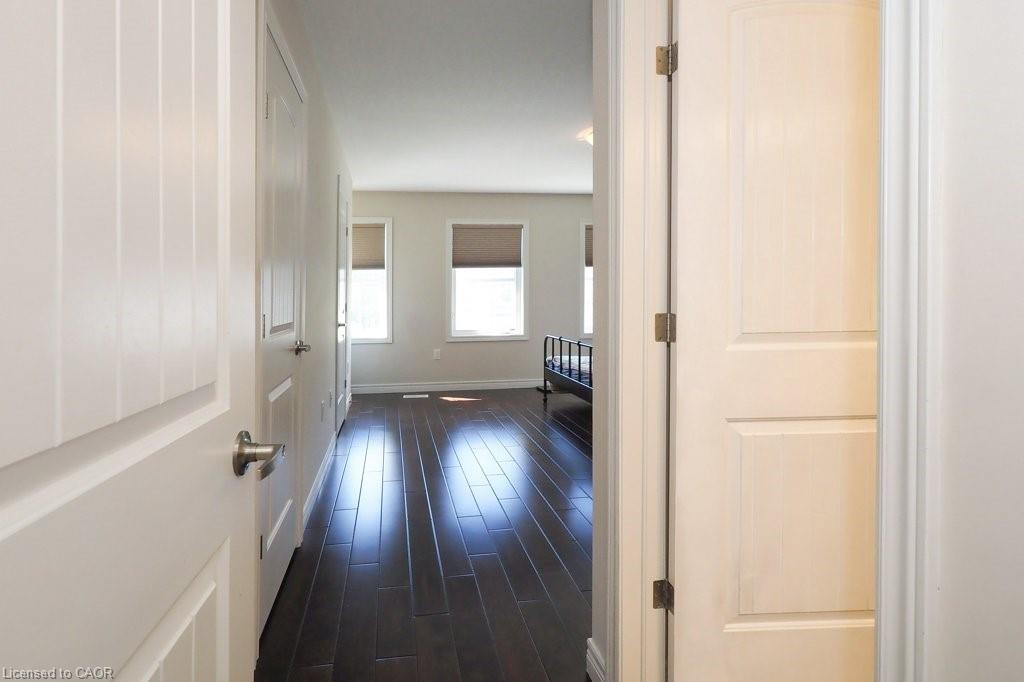 18 Robert Peel Road Property Photo 18