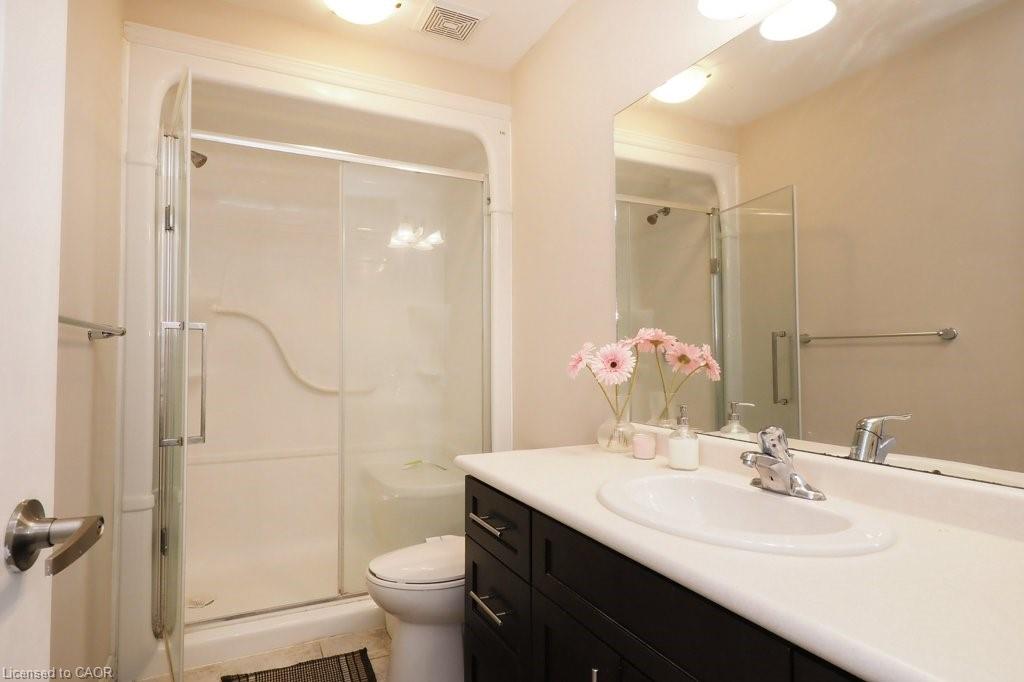 18 Robert Peel Road Property Photo 23