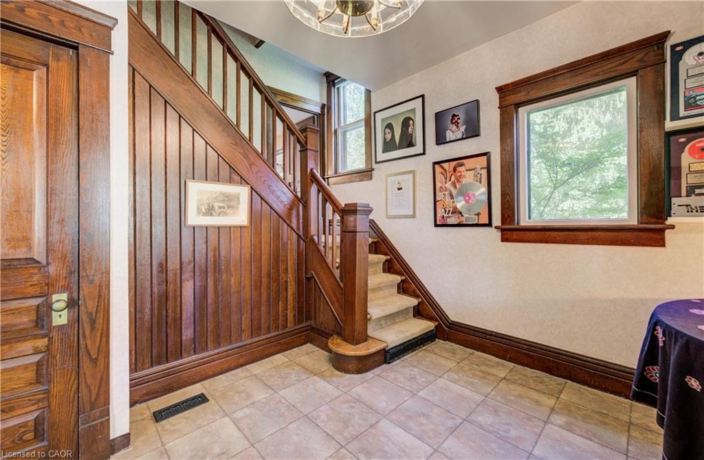 140 Shade Street Property Photo 10