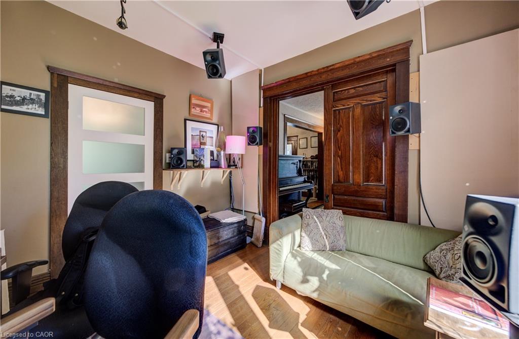 140 Shade Street Property Photo 16