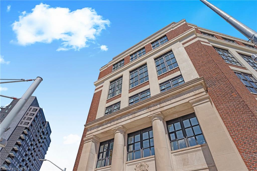 212-404 King Street W Property Photo 41