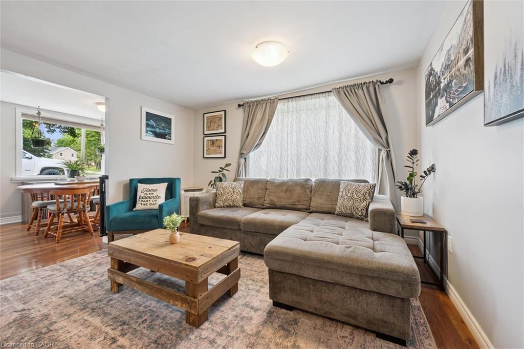 250 St George Street E Property Photo 9