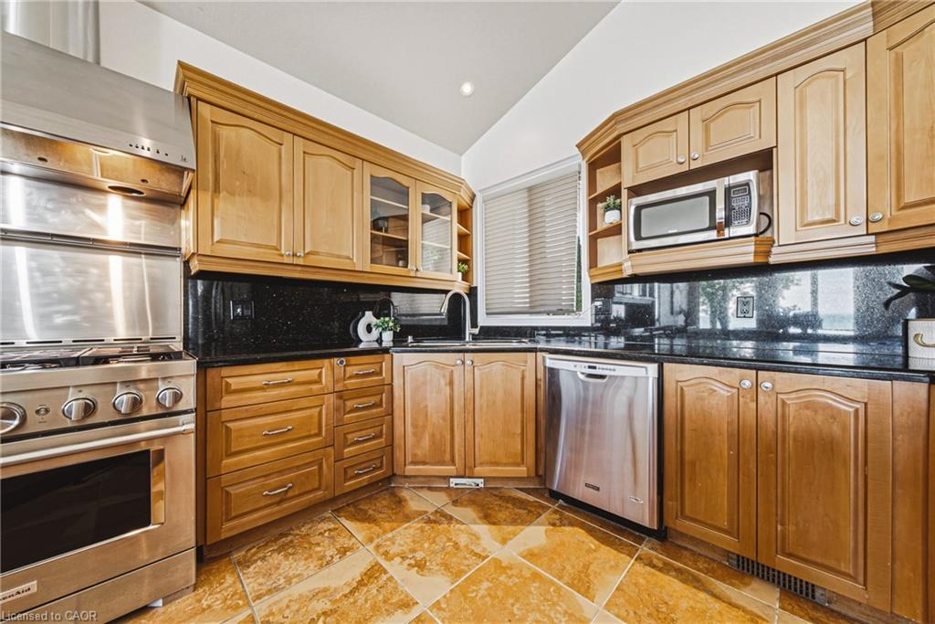511 Glover Road Property Photo 7
