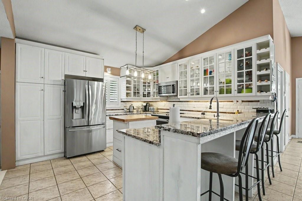 6 Theodore Drive Property Photo 11