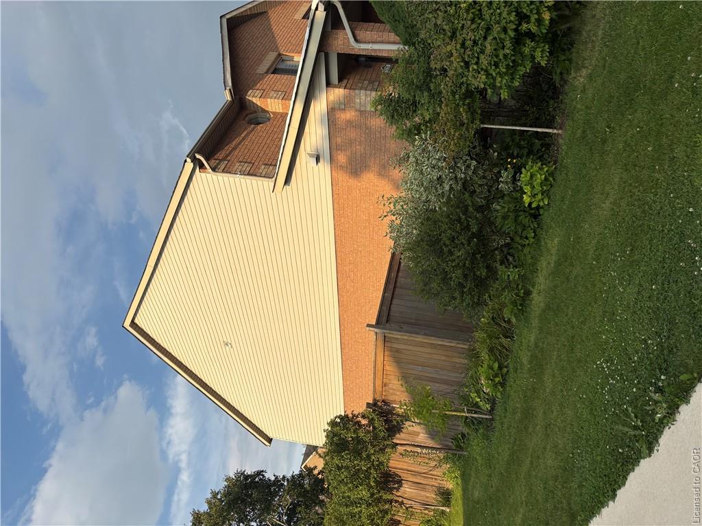 125 Terni Boulevard Property Photo 2