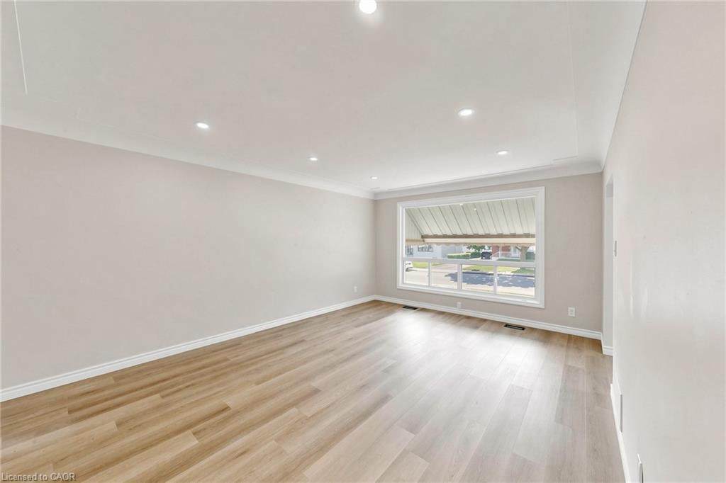 28 Warren Avenue Property Photo 3