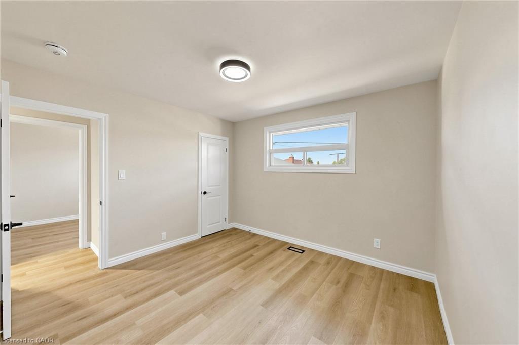 28 Warren Avenue Property Photo 10