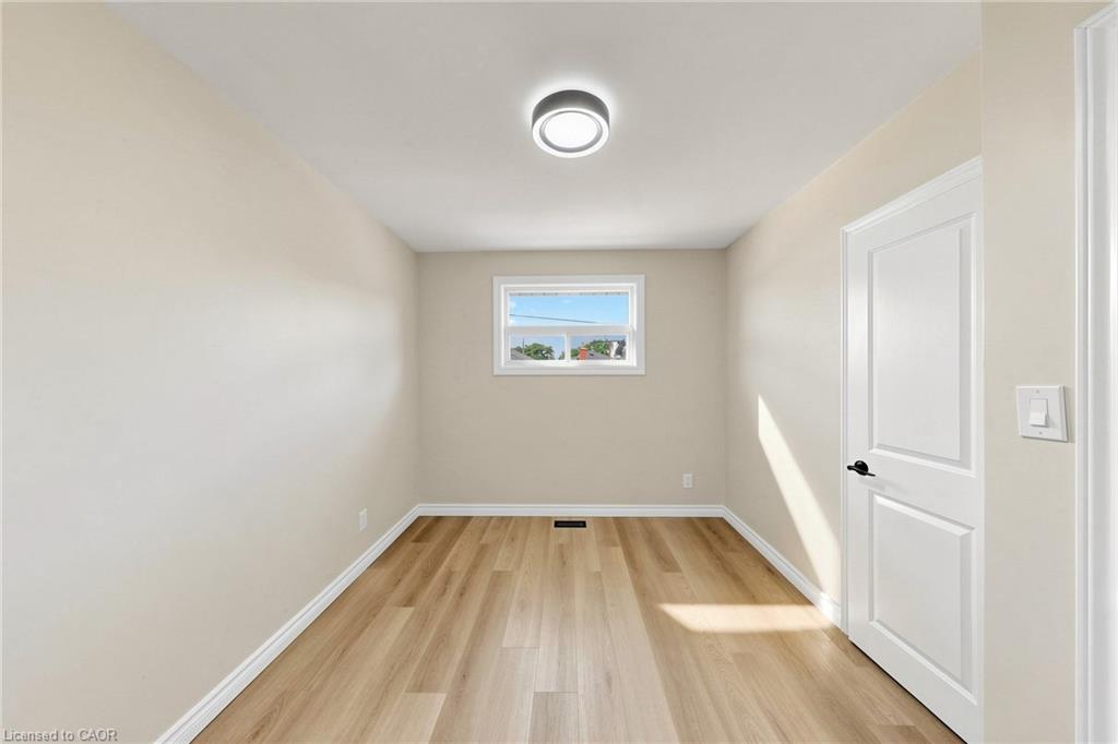 28 Warren Avenue Property Photo 12