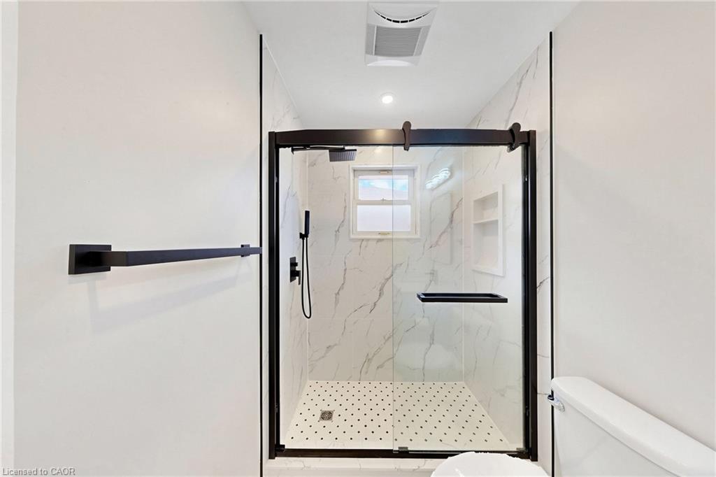 28 Warren Avenue Property Photo 16