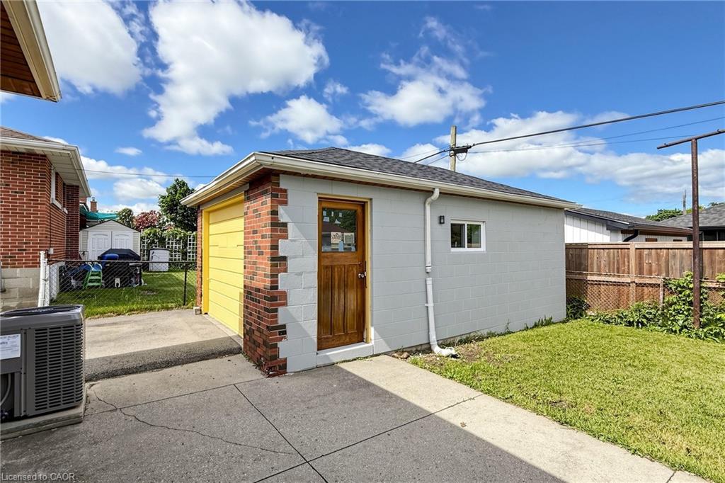 28 Warren Avenue Property Photo 38