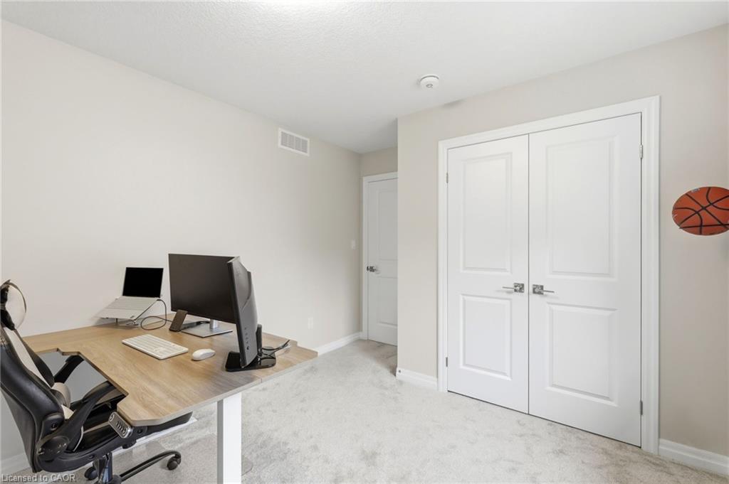 39 Dunning Way Property Photo 25