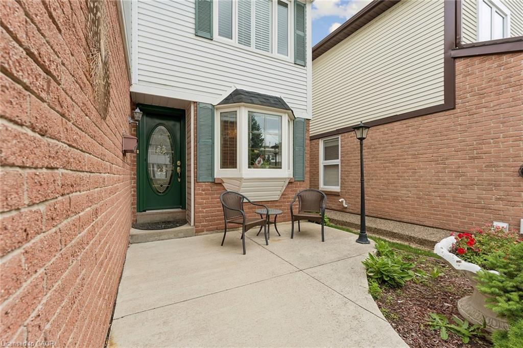 26 Jameson Crescent Property Photo 3