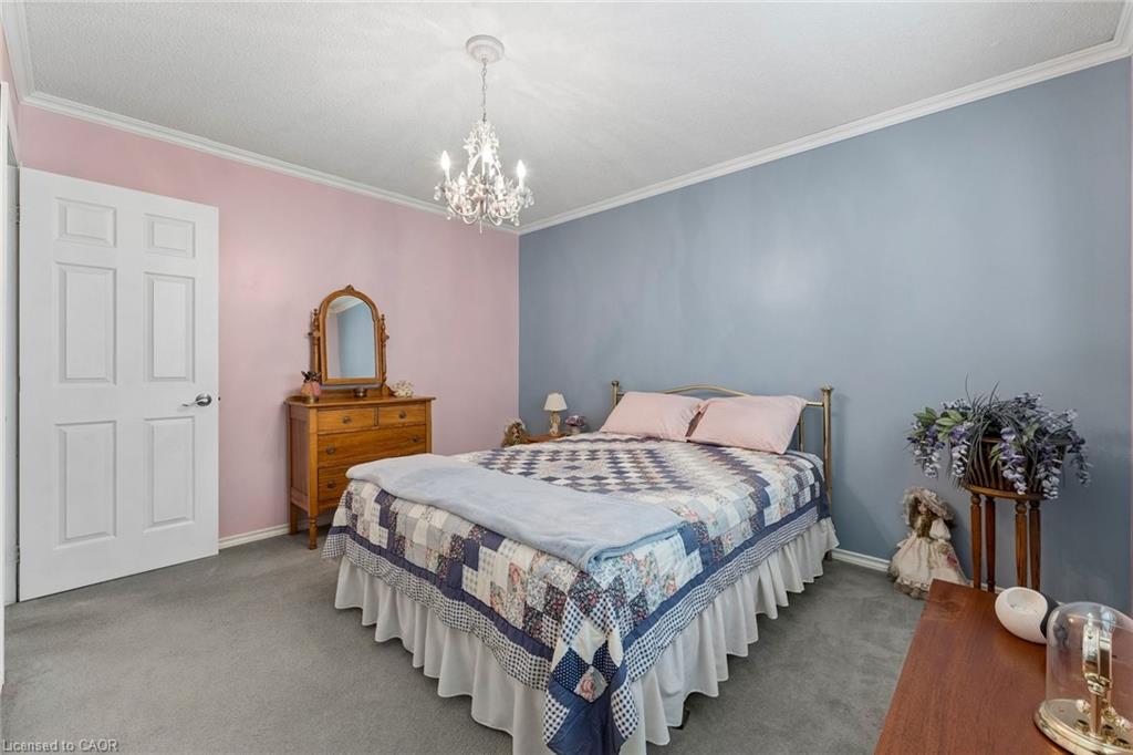 26 Jameson Crescent Property Photo 33