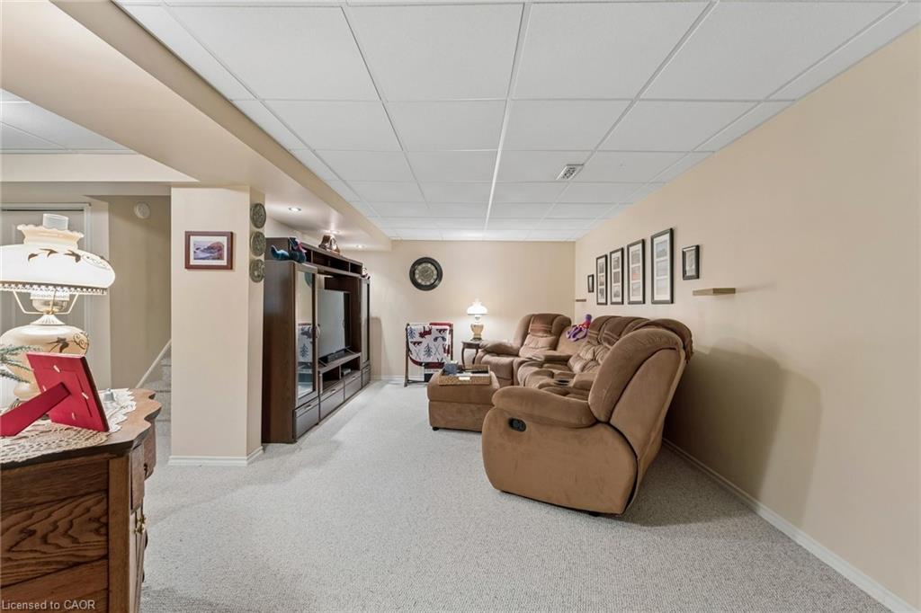 26 Jameson Crescent Property Photo 42