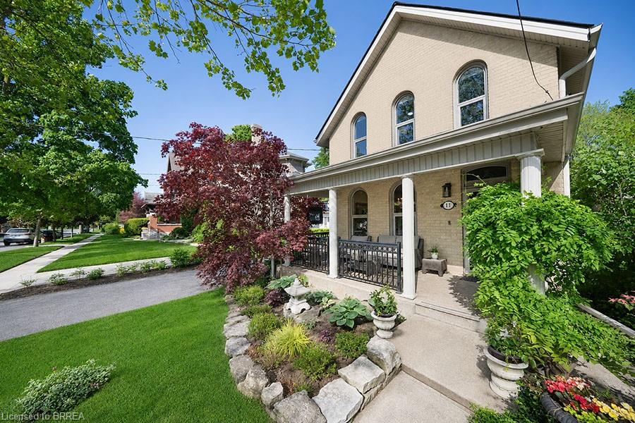 11 Chestnut Avenue Property Photo 4
