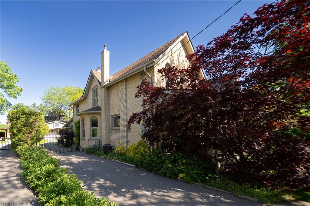 11 Chestnut Avenue Property Photo 5